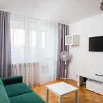 Praga Lukowska Comfort By Bookinghost Lägenhet Warszawa